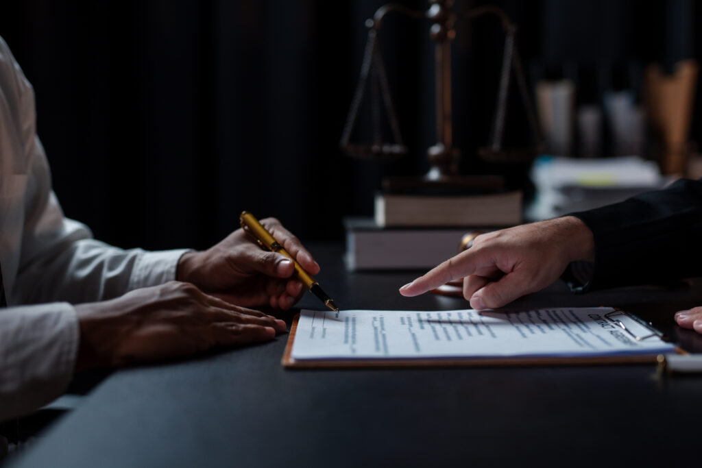 The Legal Execution Department makes an appointment with the customer to sign a mediation agreement to pay the debt.